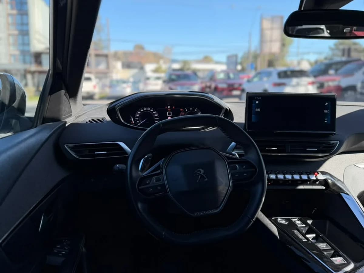 PEUGEOT 3008 1.6 ALLURE PACK THP 165 EAT6 2024 - Imagen 23