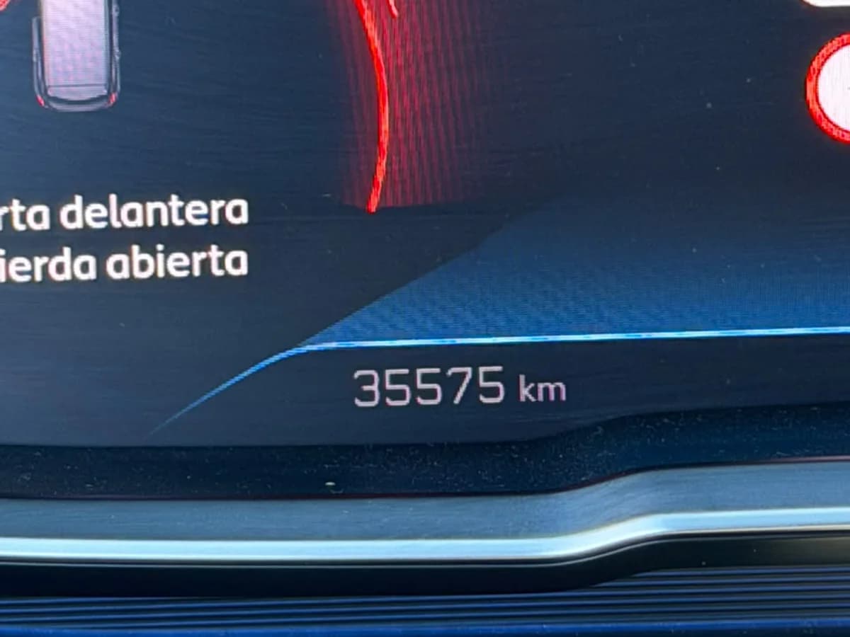 PEUGEOT 3008 1.6 ALLURE PACK THP 165 EAT6 2024 - Imagen 24
