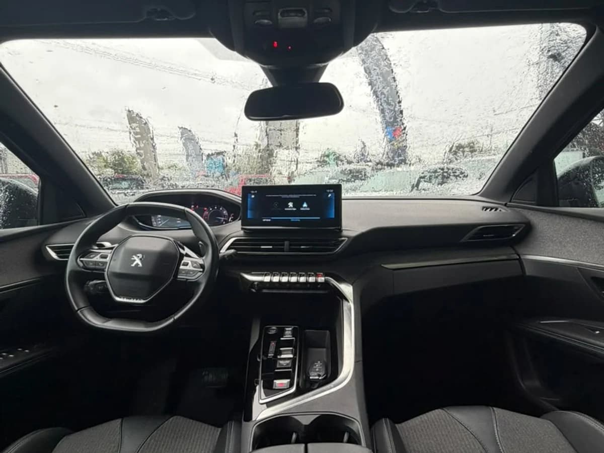 PEUGEOT 3008 1.6 ALLURE PACK THP 165 EAT6 2024 - Imagen 19