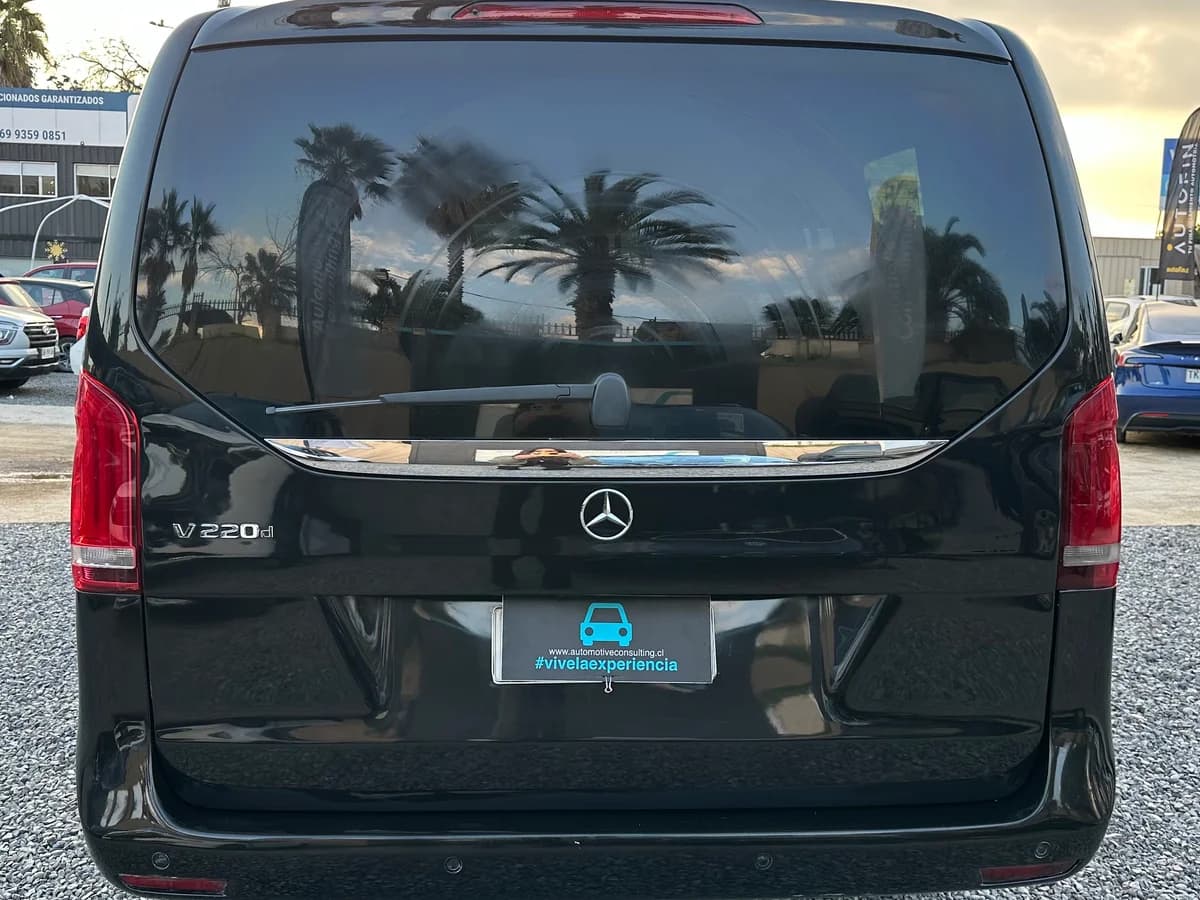 MERCEDES BENZ V 220 2.2 CDI AUT 2015 - Imagen 5