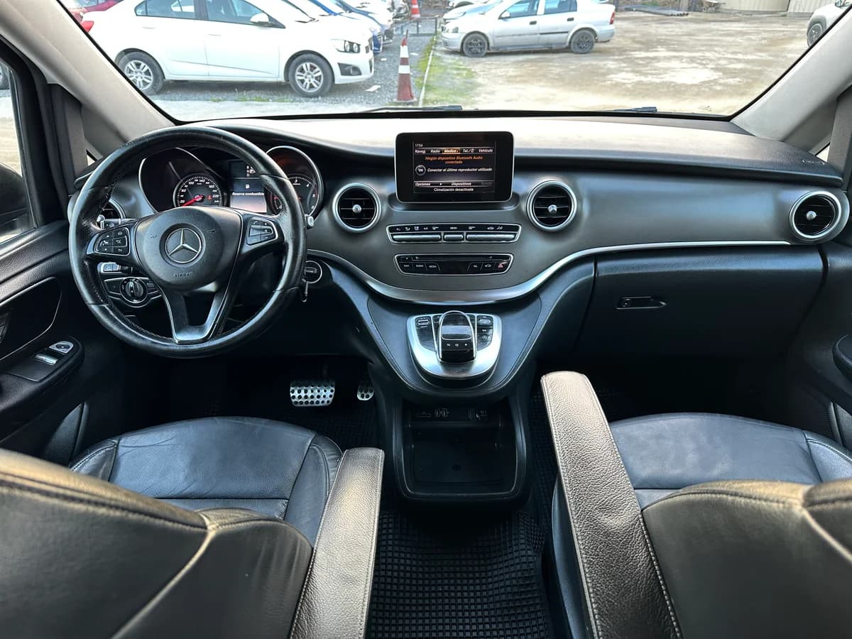 MERCEDES BENZ V 220 2.2 CDI AUT 2015 - Imagen 18