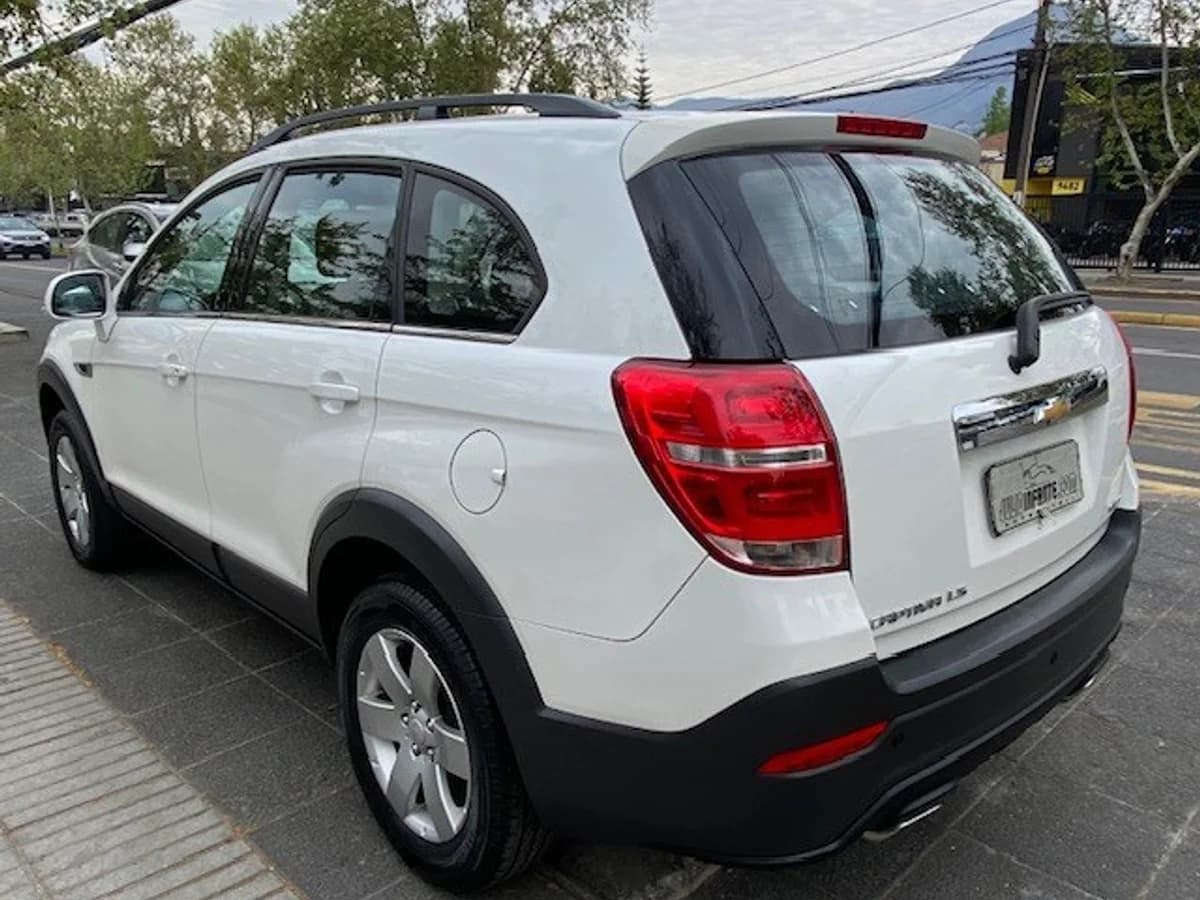 CHEVROLET CAPTIVA LS 2.4 3 Corridas 2016 - Imagen 6
