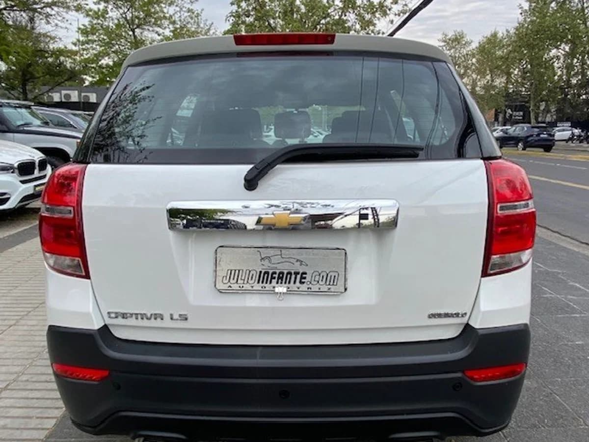 CHEVROLET CAPTIVA LS 2.4 3 Corridas 2016 - Imagen 8