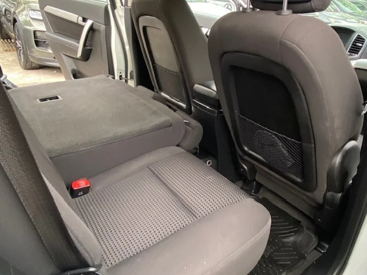 CHEVROLET CAPTIVA LS 2.4 3 Corridas 2016 - Imagen 20