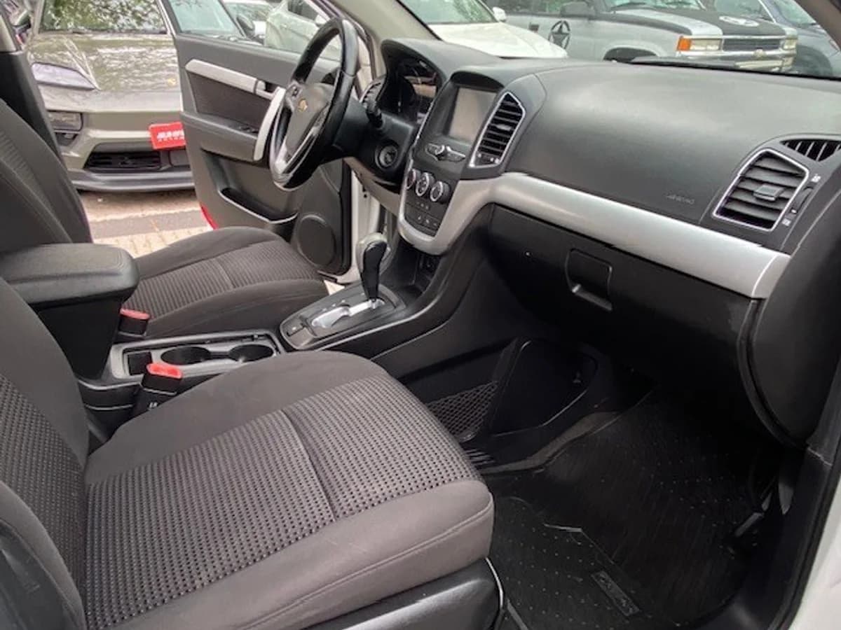 CHEVROLET CAPTIVA LS 2.4 3 Corridas 2016 - Imagen 21