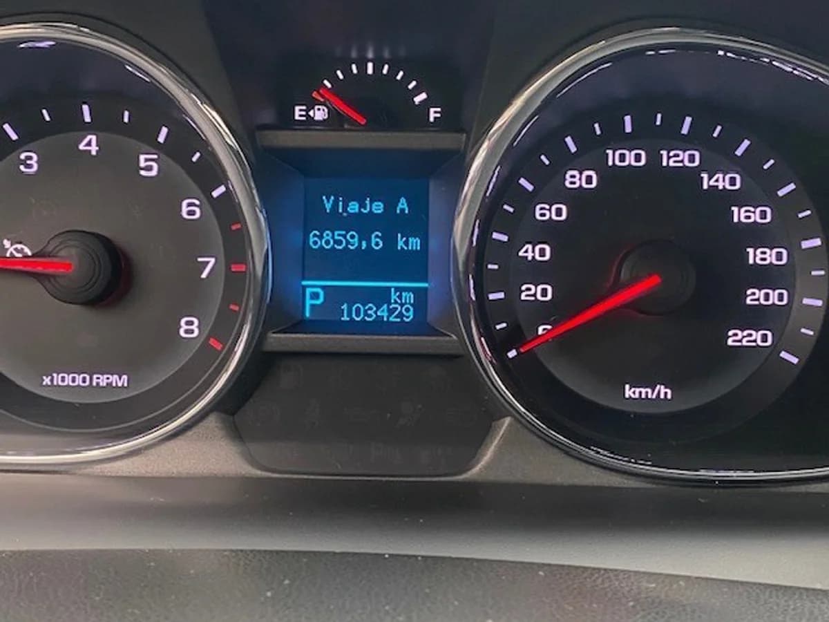 CHEVROLET CAPTIVA LS 2.4 3 Corridas 2016 - Imagen 27