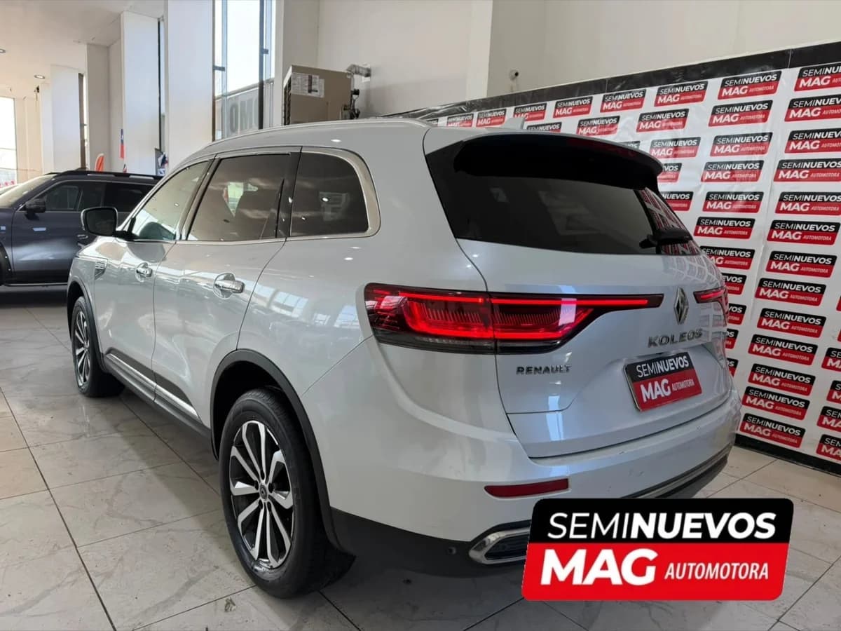 RENAULT KOLEOS 2.5 AUT 2022 - Imagen 2