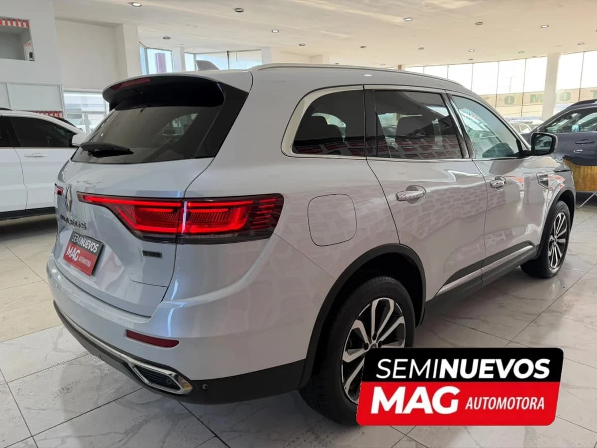 RENAULT KOLEOS 2.5 AUT 2022 - Imagen 4