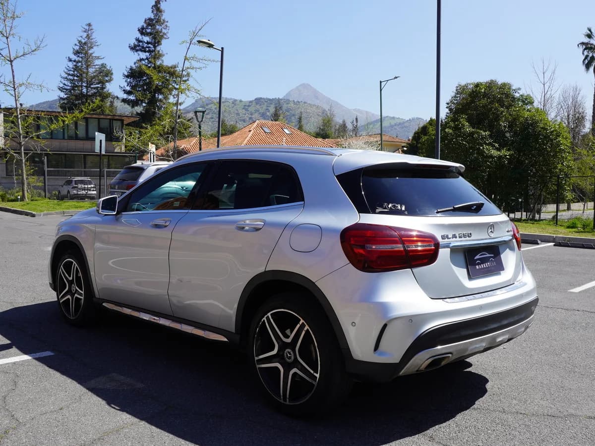Mercedes Benz GLA 250 4Matic - Imagen 7