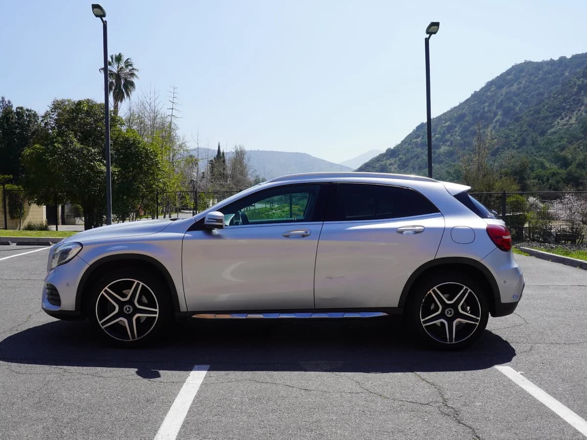 Mercedes Benz GLA 250 4Matic - Imagen 8
