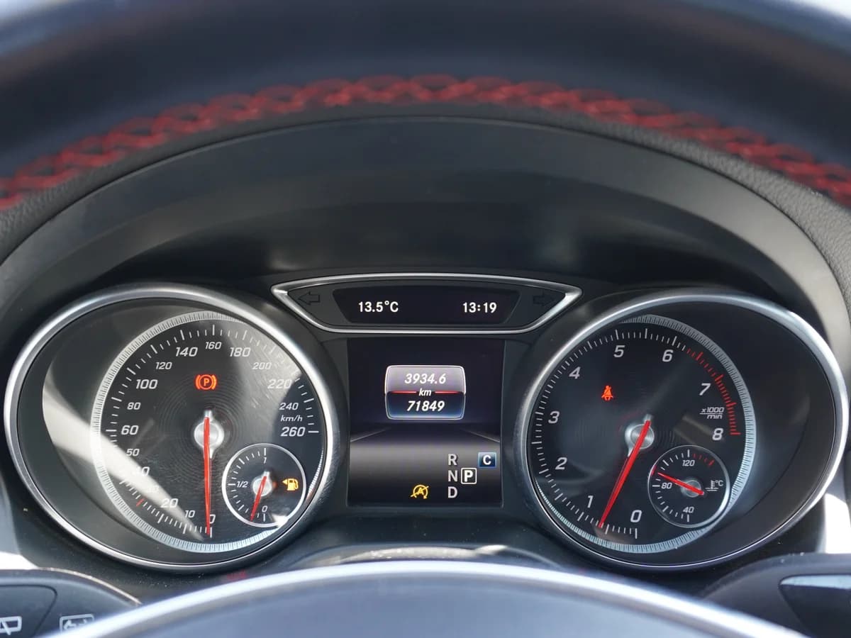 Mercedes Benz GLA 250 4Matic - Imagen 27