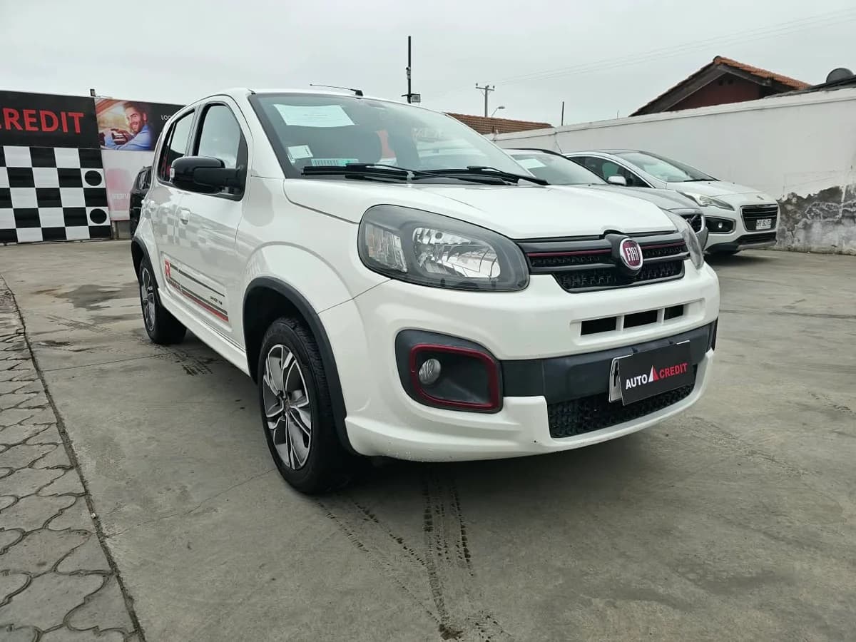 FIAT UNO SPORTING 1.4 HB 2018 - Imagen 4