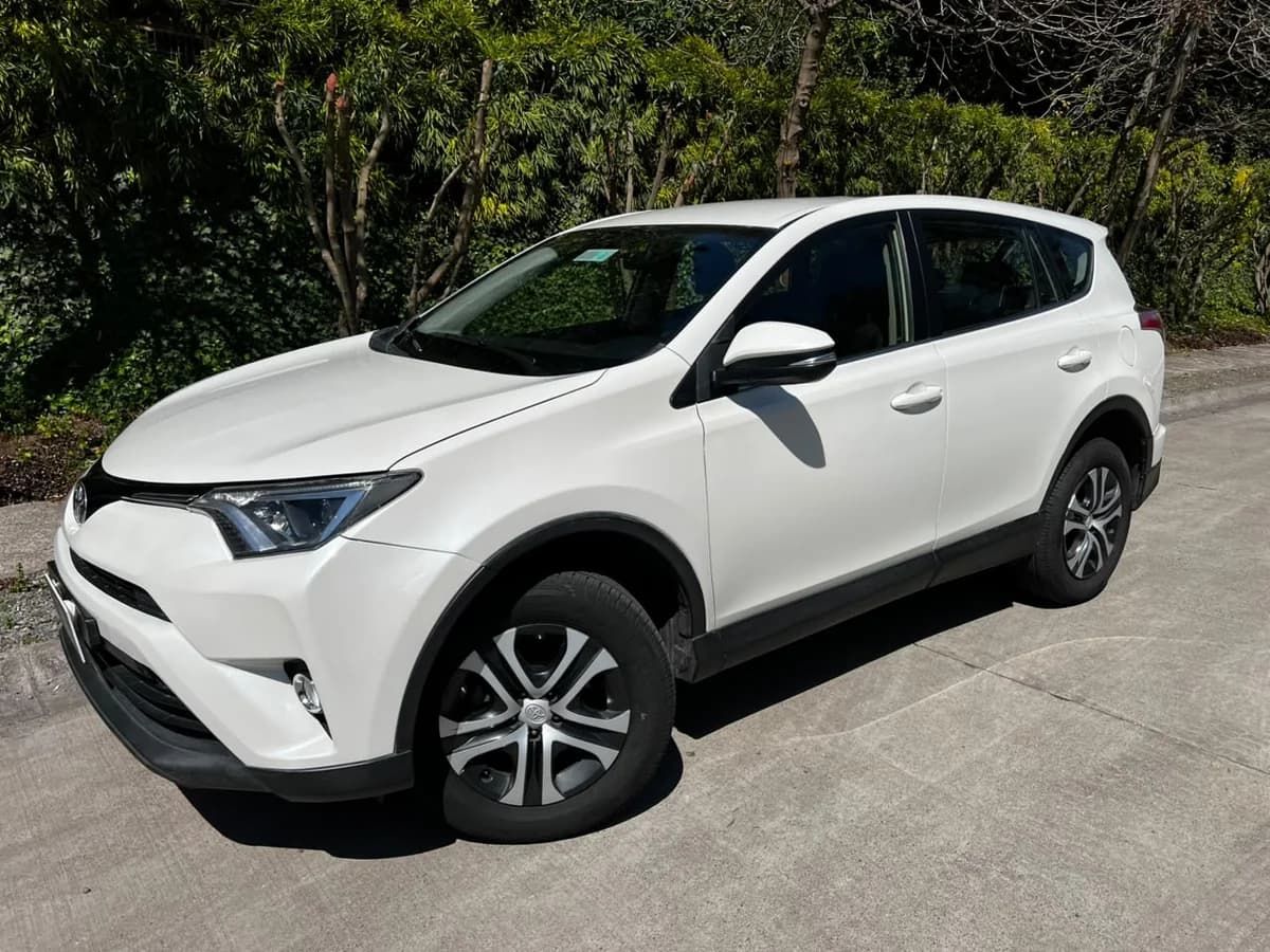 Toyota Rav4 2.0L lujo mt6 4x2 año 2018 pérdida asimilada - Imagen 3