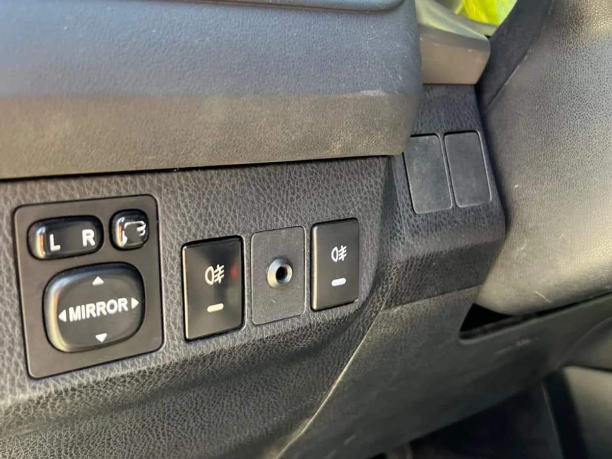 Toyota Rav4 2.0L lujo mt6 4x2 año 2018 pérdida asimilada - Imagen 16