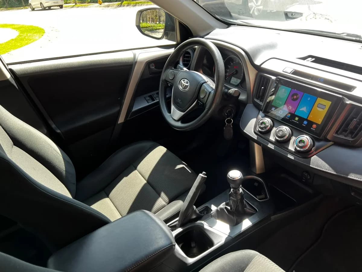 Toyota Rav4 2.0L lujo mt6 4x2 año 2018 pérdida asimilada - Imagen 17