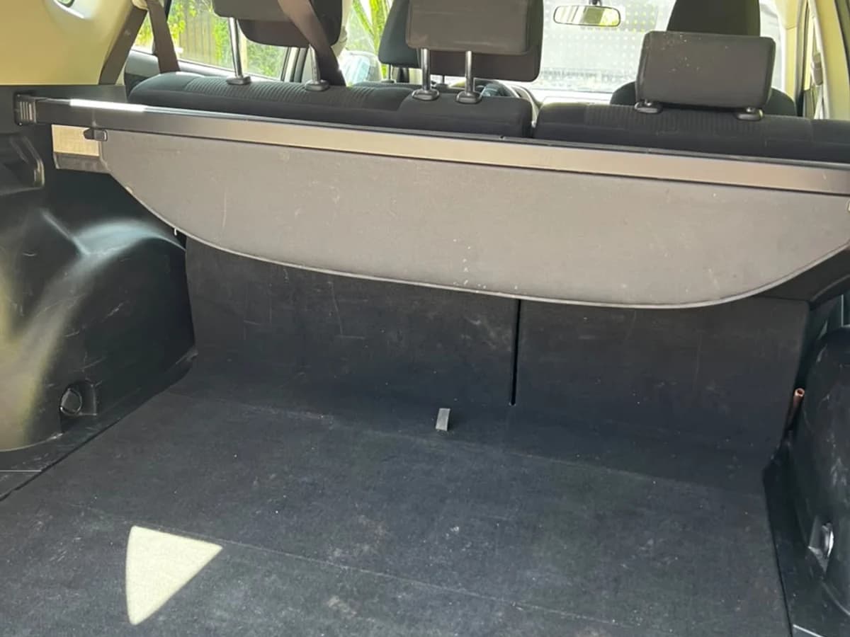 Toyota Rav4 2.0L lujo mt6 4x2 año 2018 pérdida asimilada - Imagen 19