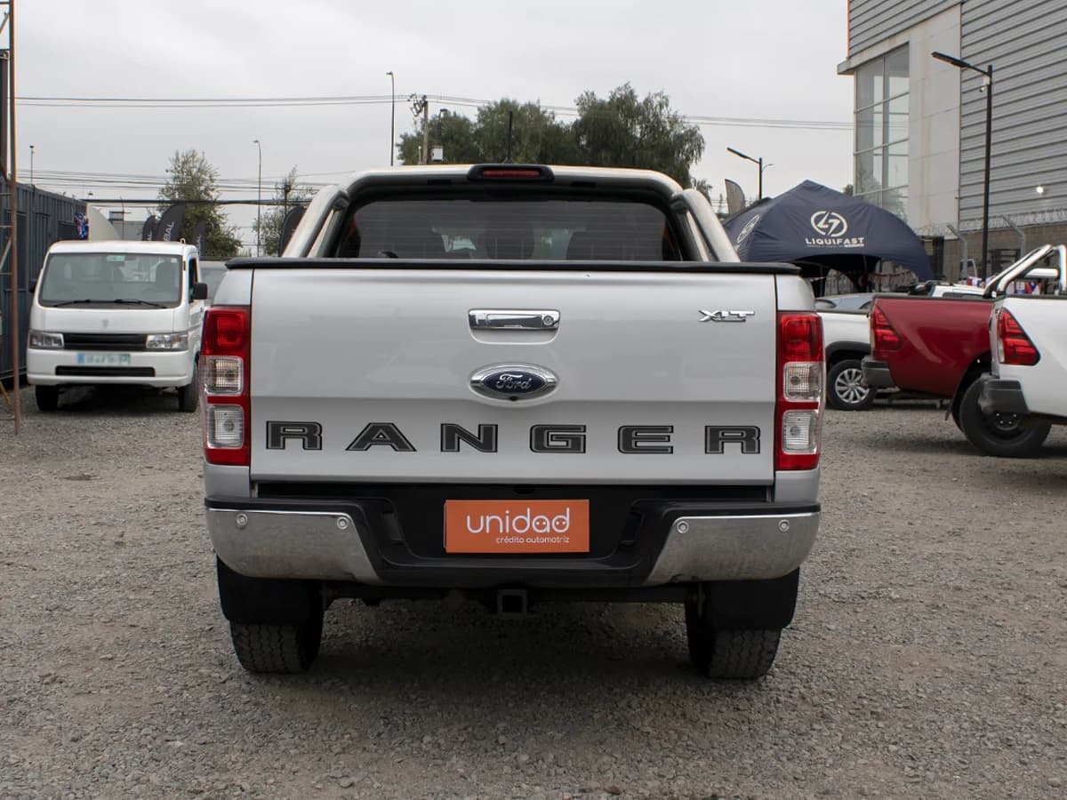 FORD Ranger XLT 4X4 AT - Imagen 6