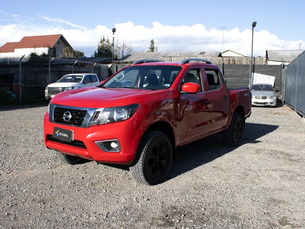 NISSAN Np300 - Imagen 1