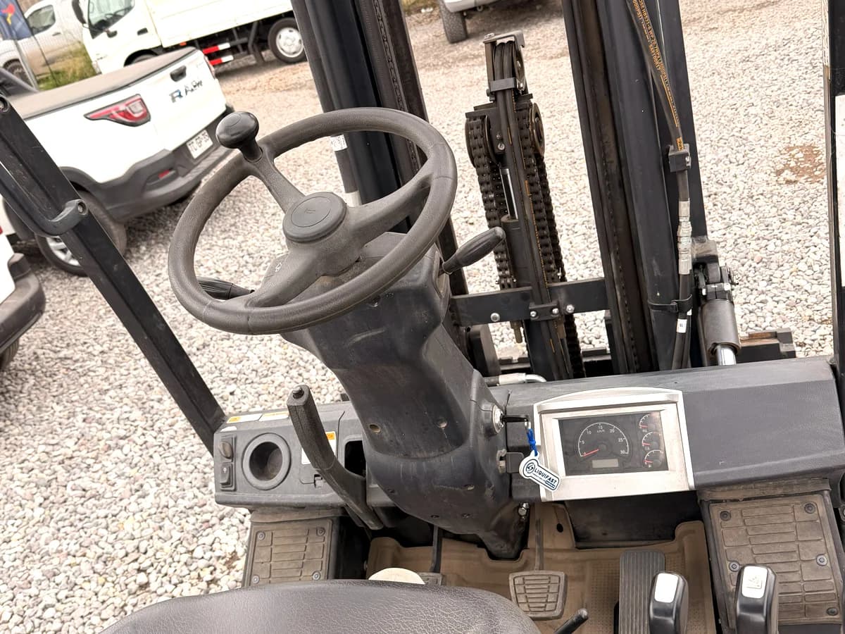 DOOSAN G30N-7 GRUA - Imagen 5