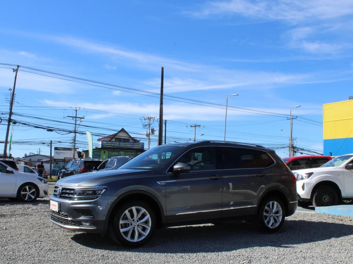 VOLKSWAGEN Tiguan 2.0 TSI 4MOTION AUTOMÁTICA 2019 - Imagen 1
