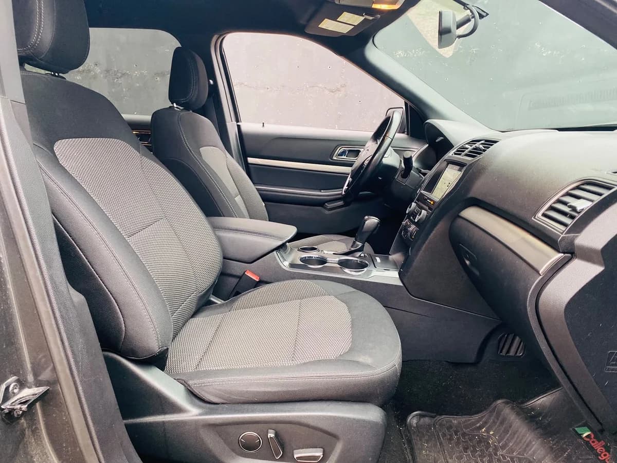 FORD Explorer XLT 3.5 2019 - Imagen 5