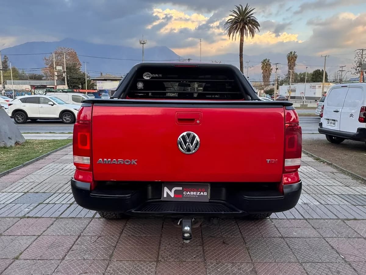 VOLKSWAGEN Amarok COMFORTLINE 2.0 TDI 180HP 4X4 AUTOMATICA 2018 - Imagen 5