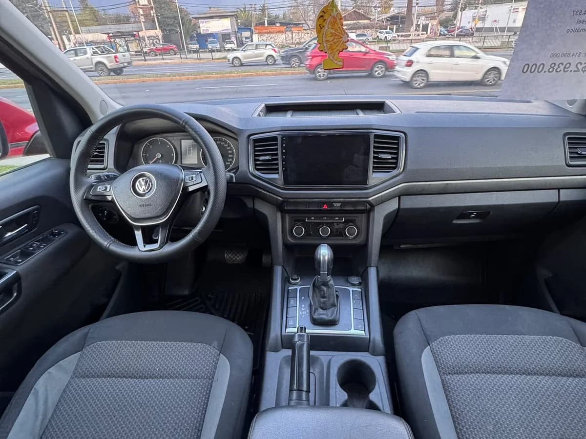 VOLKSWAGEN Amarok COMFORTLINE 2.0 TDI 180HP 4X4 AUTOMATICA 2018 - Imagen 7