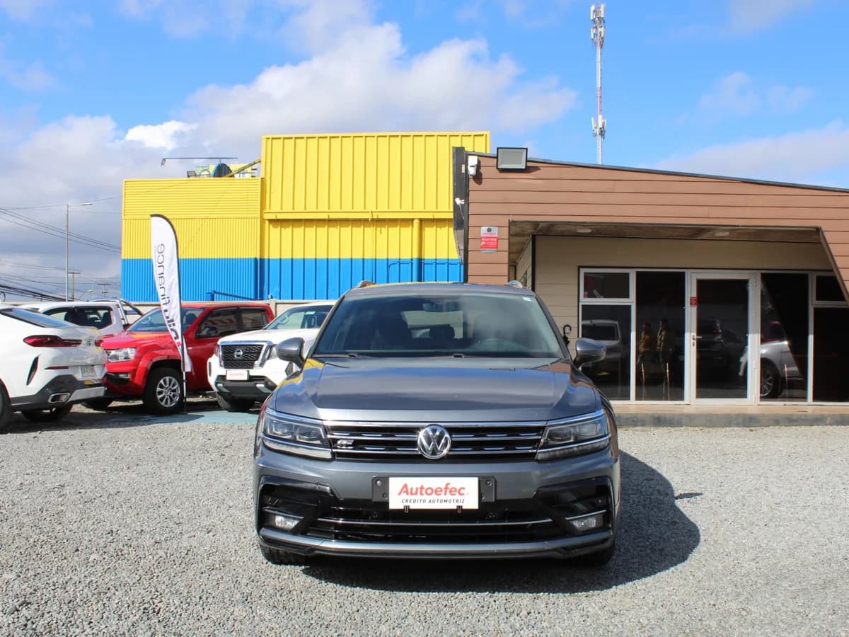 VOLKSWAGEN TIGUAN R LINE 2.0T. 4X4 2019 - Imagen 3