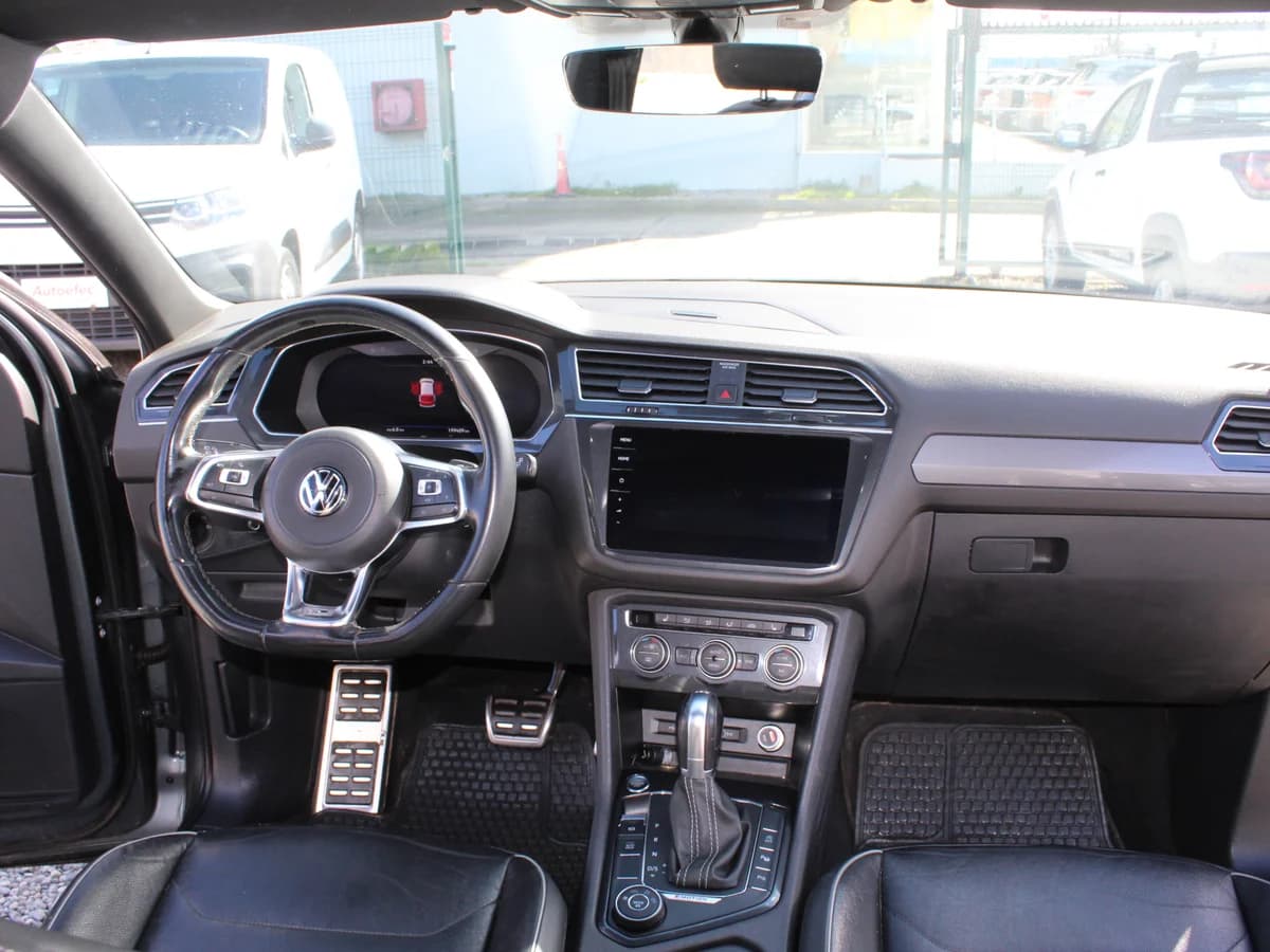 VOLKSWAGEN TIGUAN R LINE 2.0T. 4X4 2019 - Imagen 8