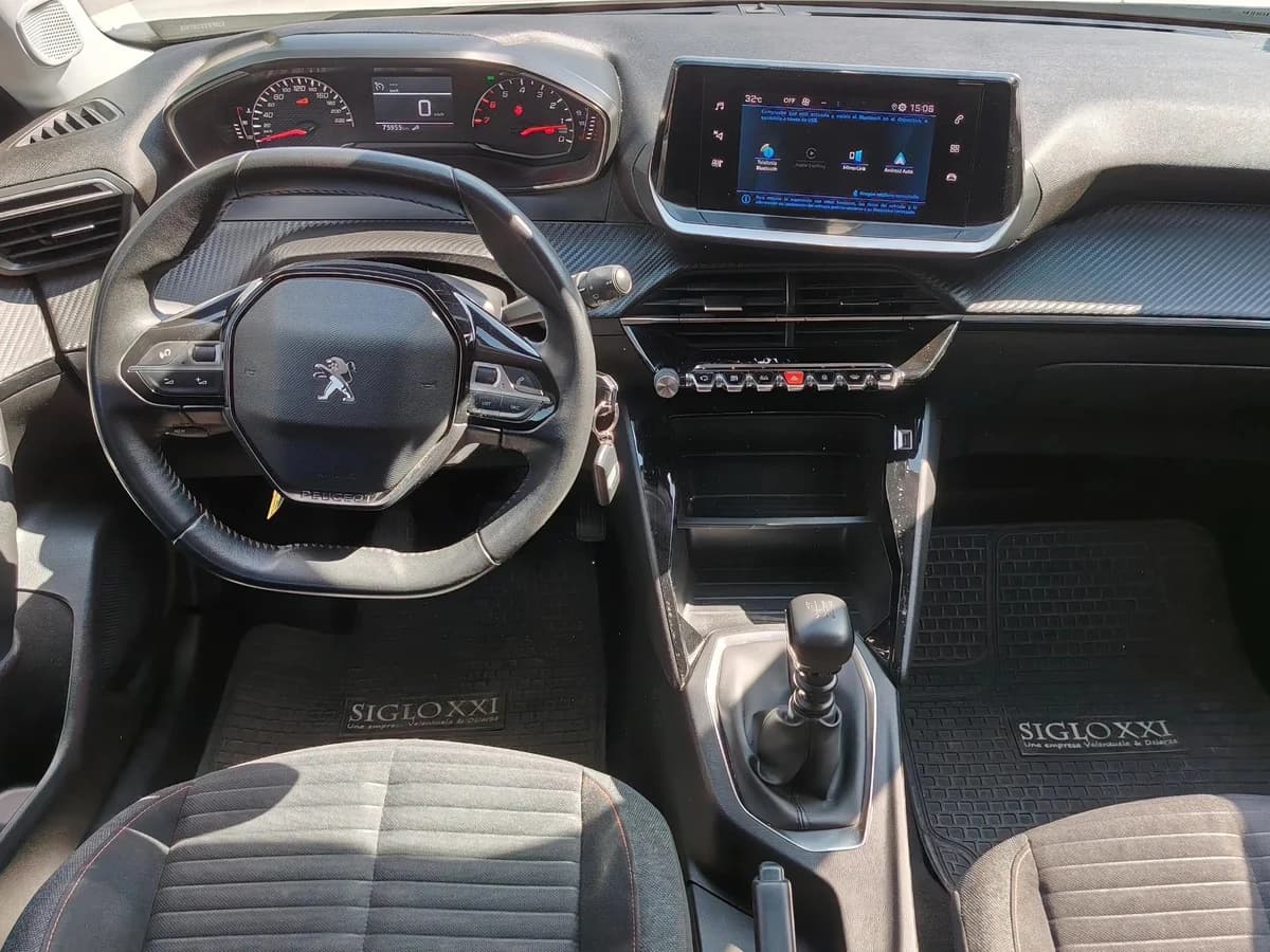 PEUGEOT 2008 PURETECH 130 1.2 2021 - Imagen 17