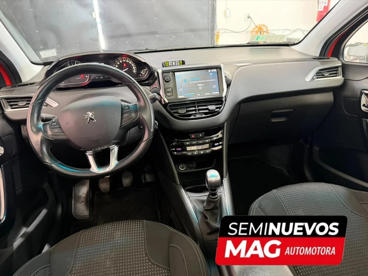 PEUGEOT 208 2019 DIESEL - Imagen 5