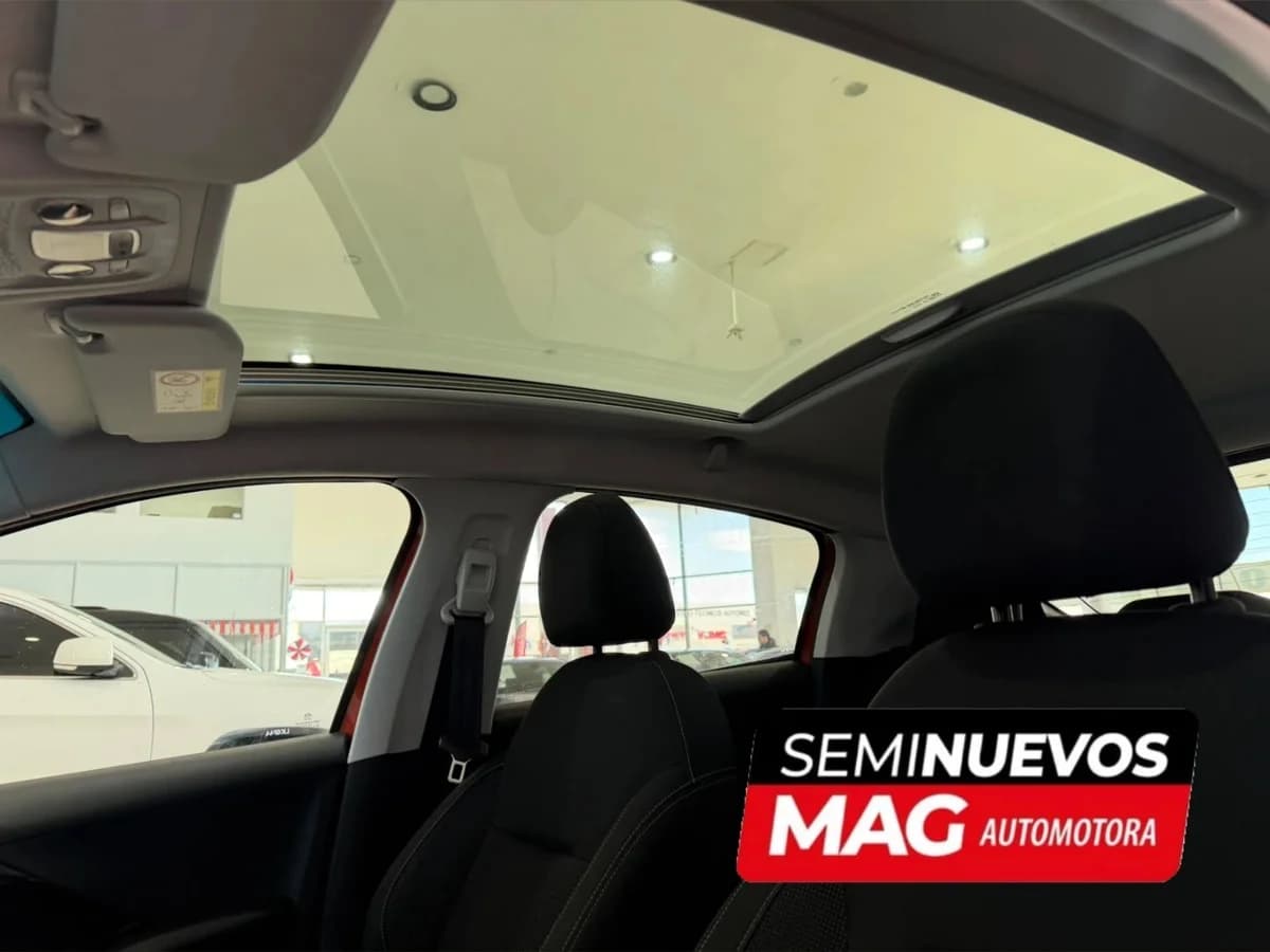 PEUGEOT 208 2019 DIESEL - Imagen 7