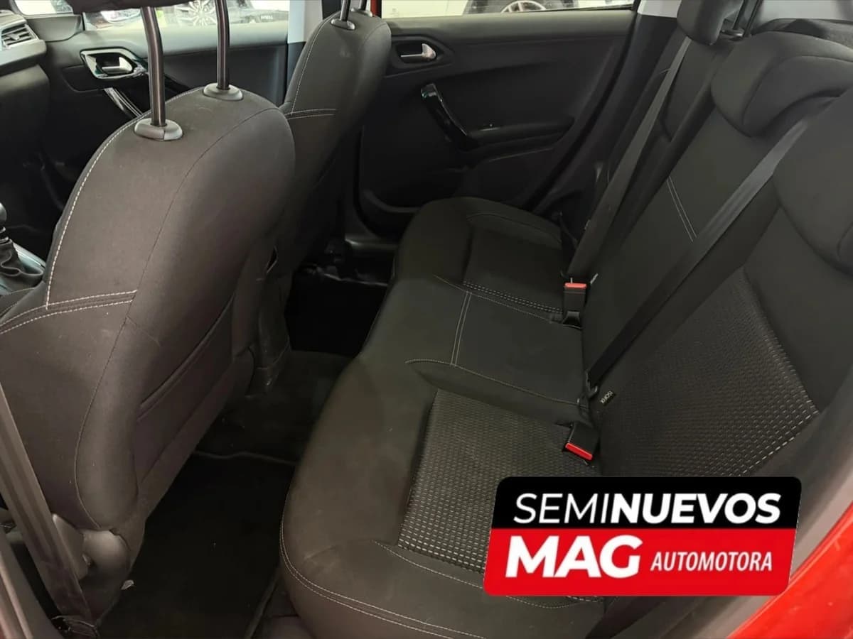 PEUGEOT 208 2019 DIESEL - Imagen 8