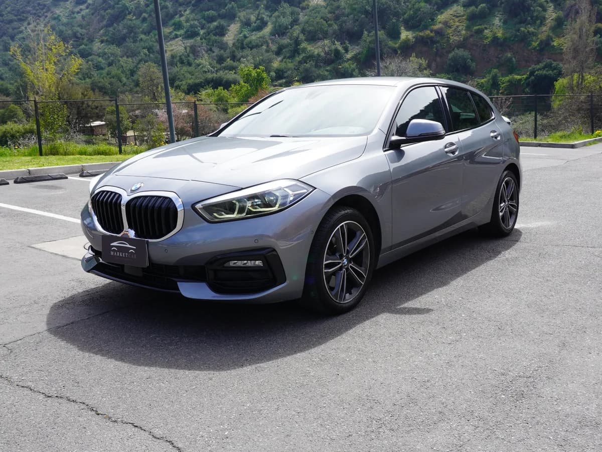BMW 118 Diesel Sport 2.0 Hatchback Año 2022 - Imagen 1