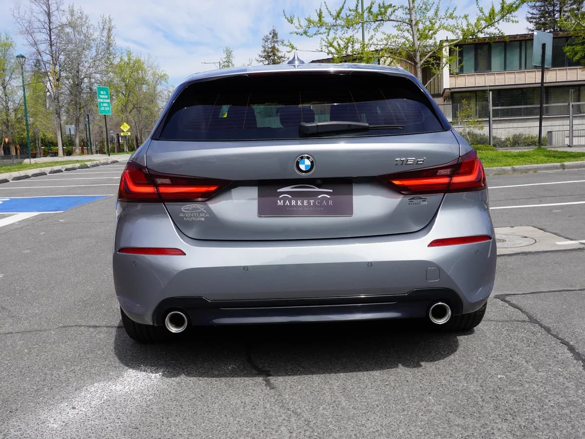 BMW 118 Diesel Sport 2.0 Hatchback Año 2022 - Imagen 6