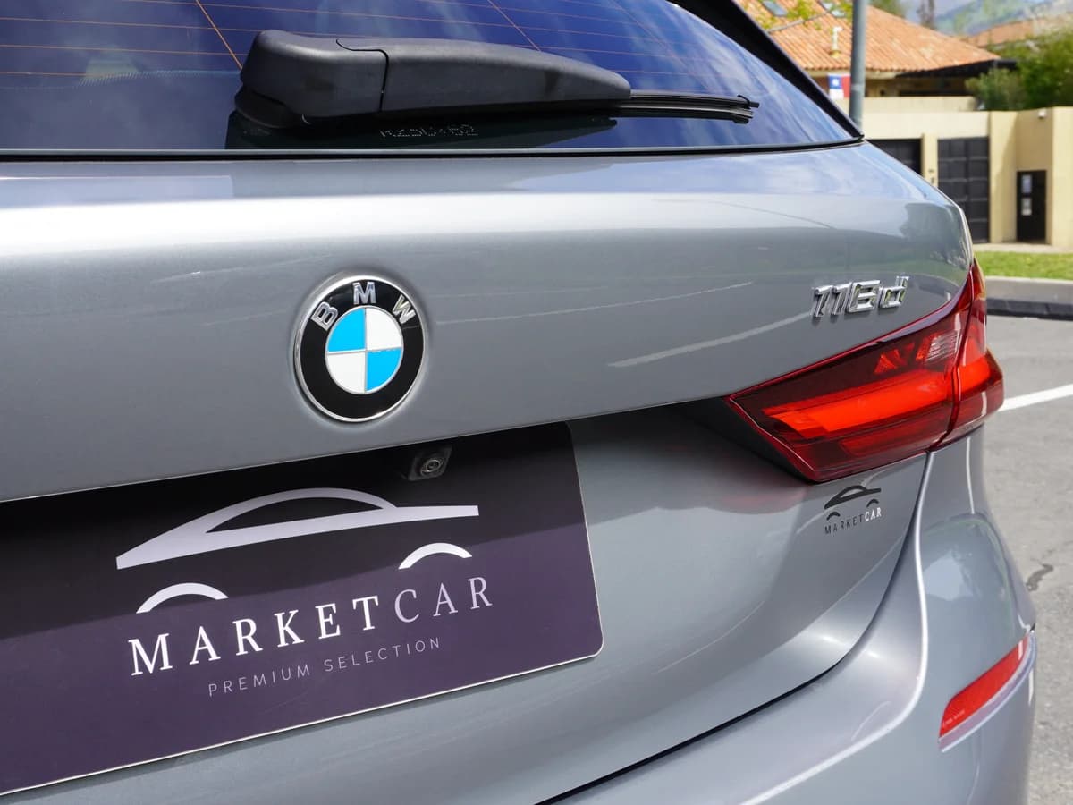 BMW 118 Diesel Sport 2.0 Hatchback Año 2022 - Imagen 16