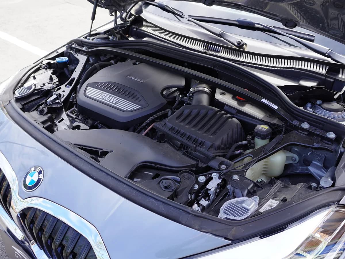 BMW 118 Diesel Sport 2.0 Hatchback Año 2022 - Imagen 30
