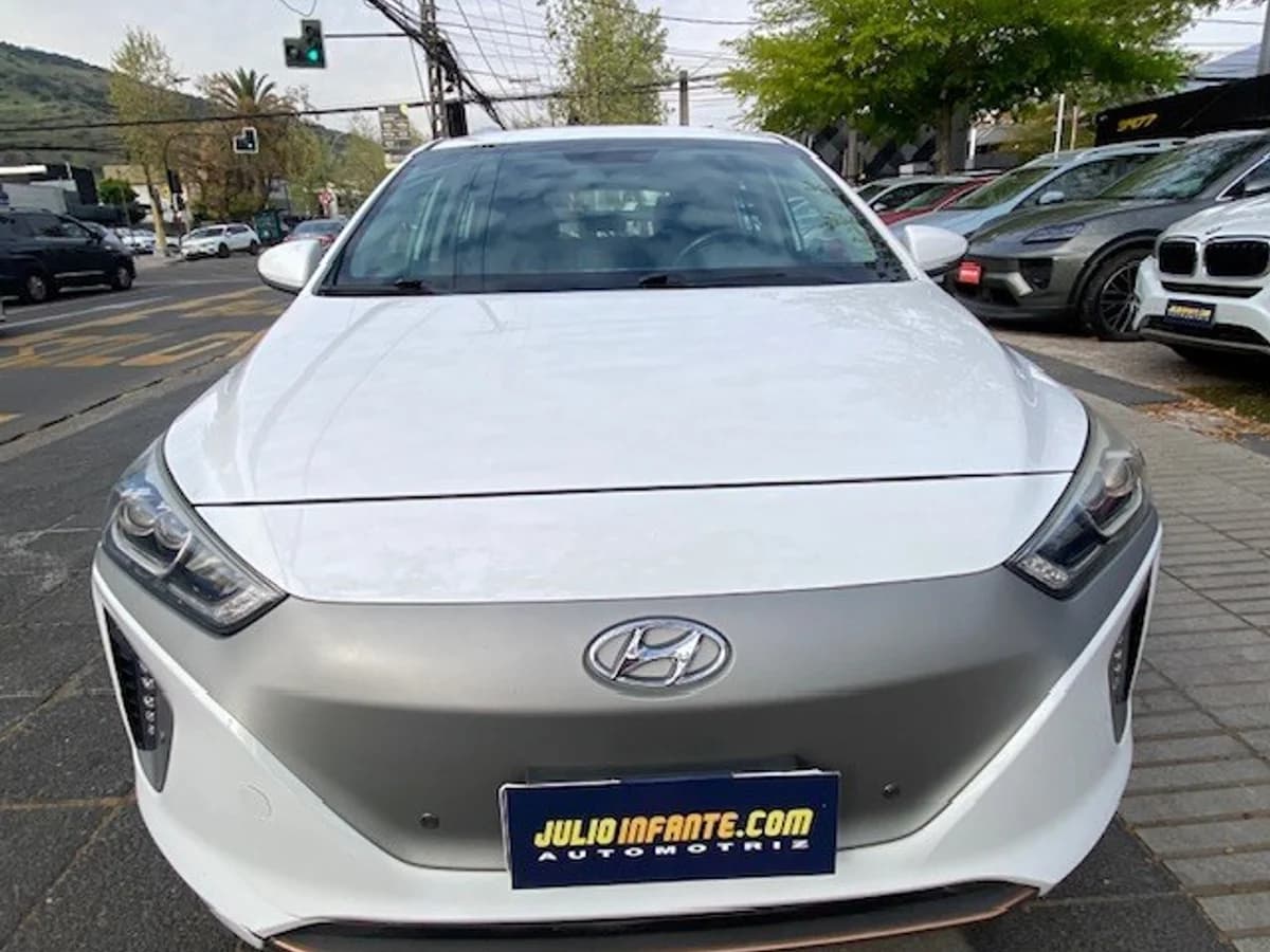 HYUNDAI IONIQ EV GLS 2018 - Imagen 5