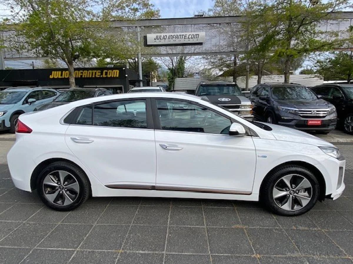 HYUNDAI IONIQ EV GLS 2018 - Imagen 7
