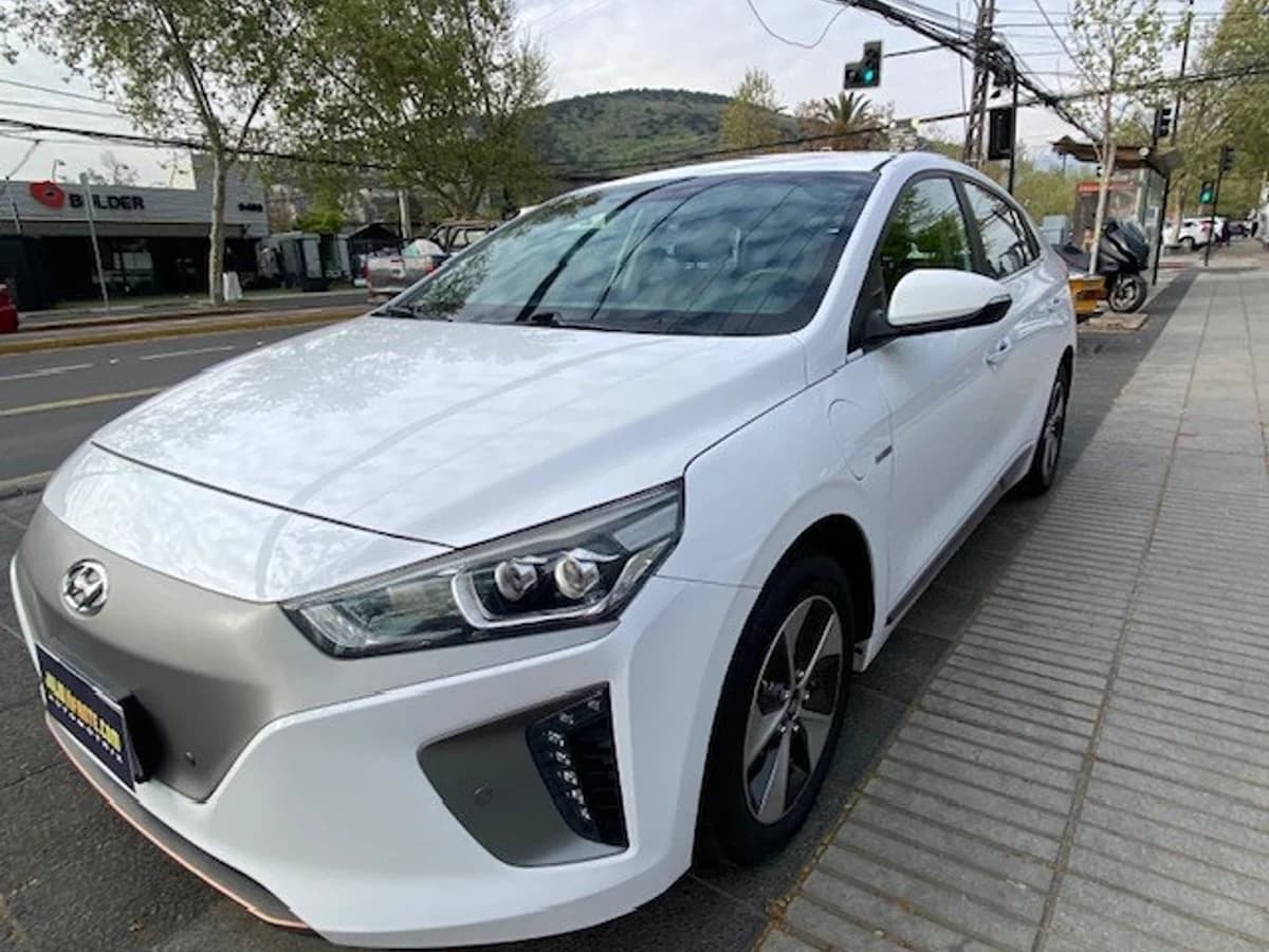 HYUNDAI IONIQ EV GLS 2018 - Imagen 1