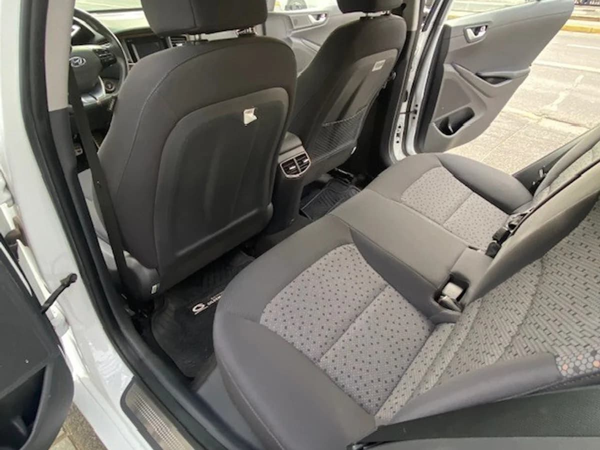HYUNDAI IONIQ EV GLS 2018 - Imagen 12