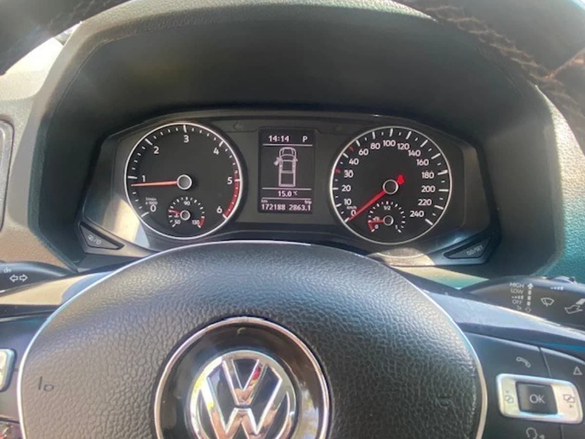 VOLKSWAGEN AMAROK 4x4 2.0 TDI 2020 - Imagen 24