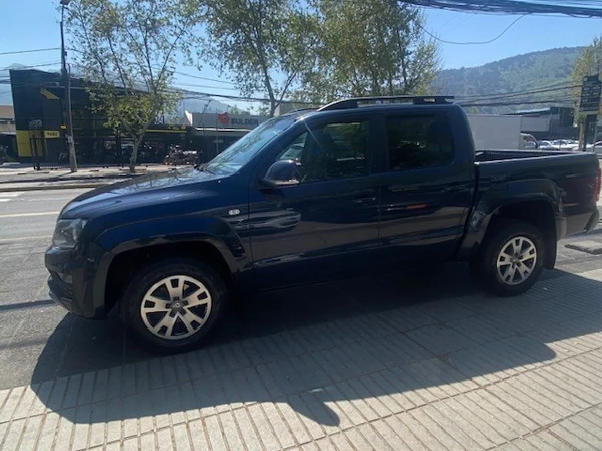 VOLKSWAGEN AMAROK 4x4 2.0 TDI 2020 - Imagen 4