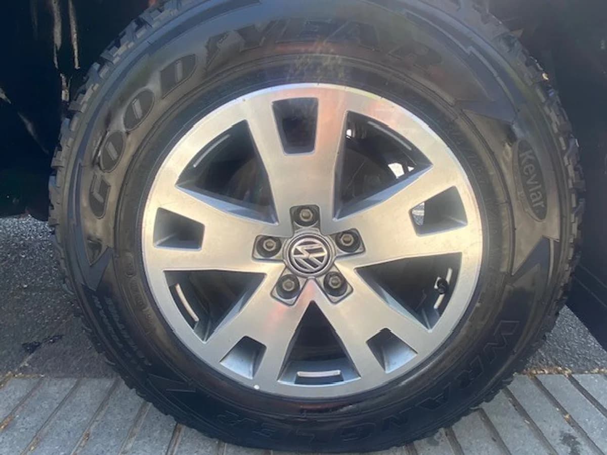 VOLKSWAGEN AMAROK 4x4 2.0 TDI 2020 - Imagen 26