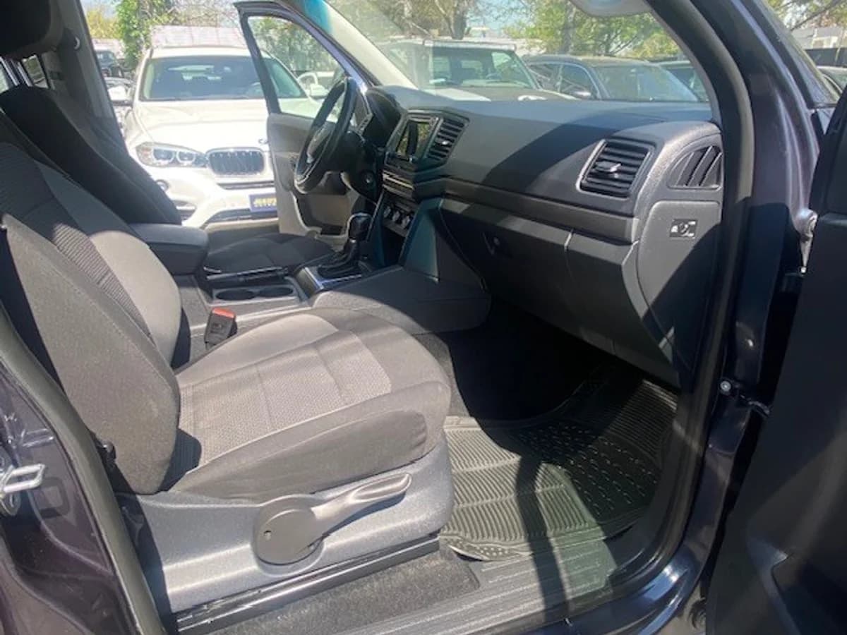 VOLKSWAGEN AMAROK 4x4 2.0 TDI 2020 - Imagen 17
