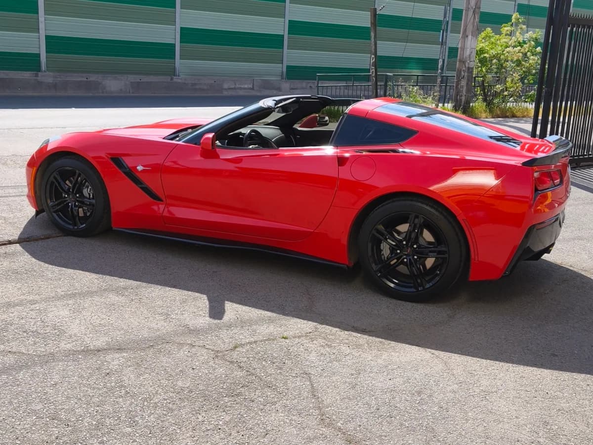 CHEVROLET CORVETTE C7 STINGRAY 2018 - Imagen 3