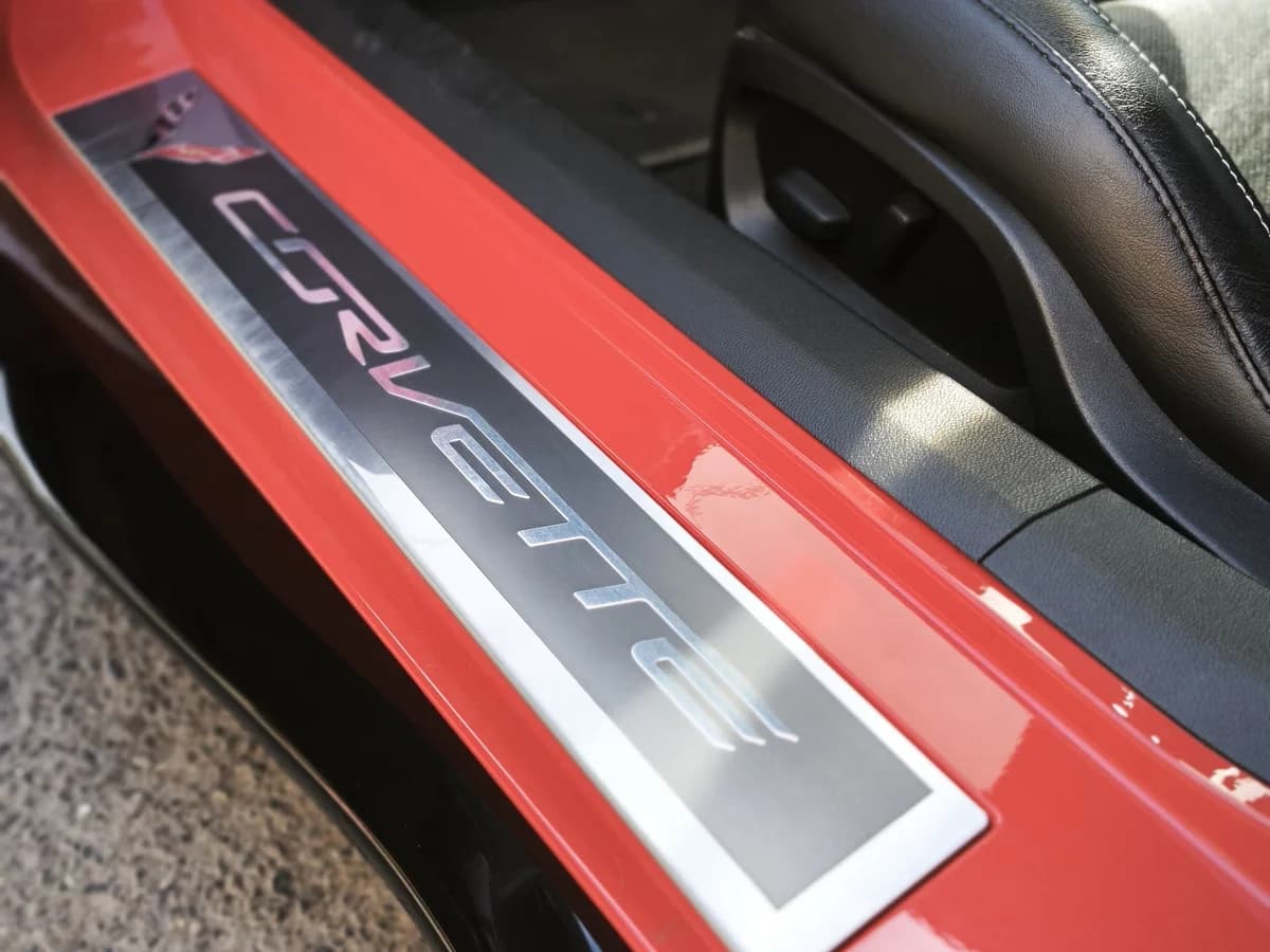CHEVROLET CORVETTE C7 STINGRAY 2018 - Imagen 9