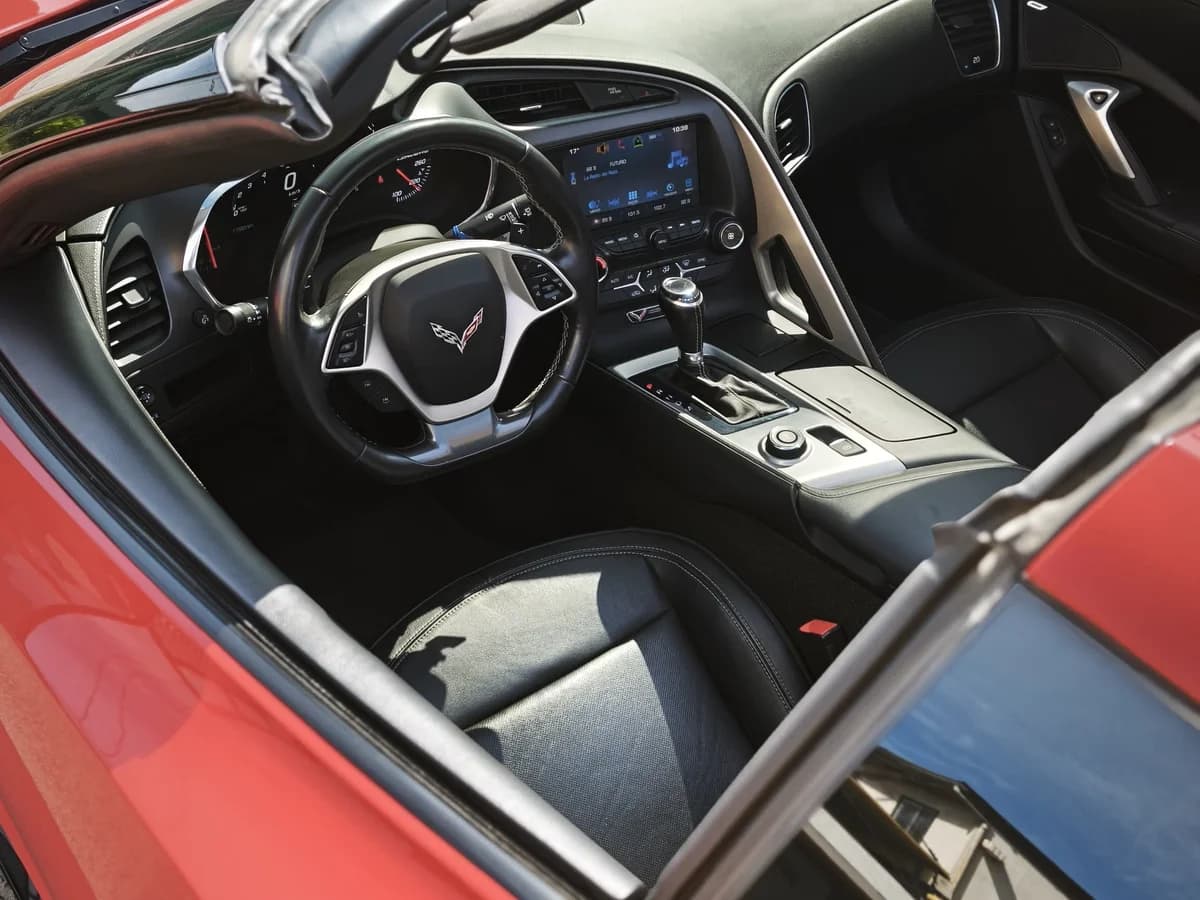 CHEVROLET CORVETTE C7 STINGRAY 2018 - Imagen 16