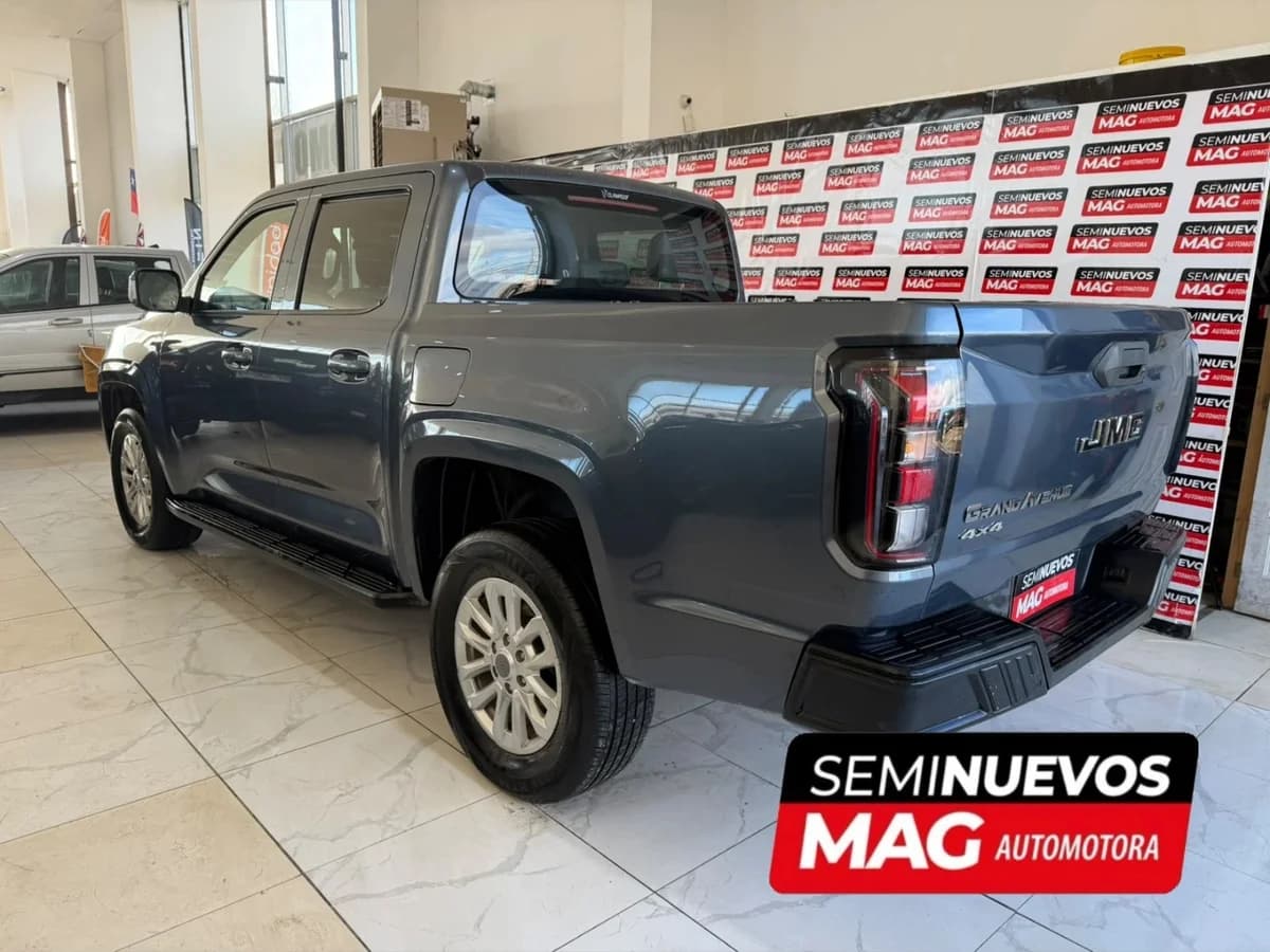 JMC GRAND AVENUE 2.3T DOBLE CABINA 4X4 AUTOMÁTICA 2025 - Imagen 7