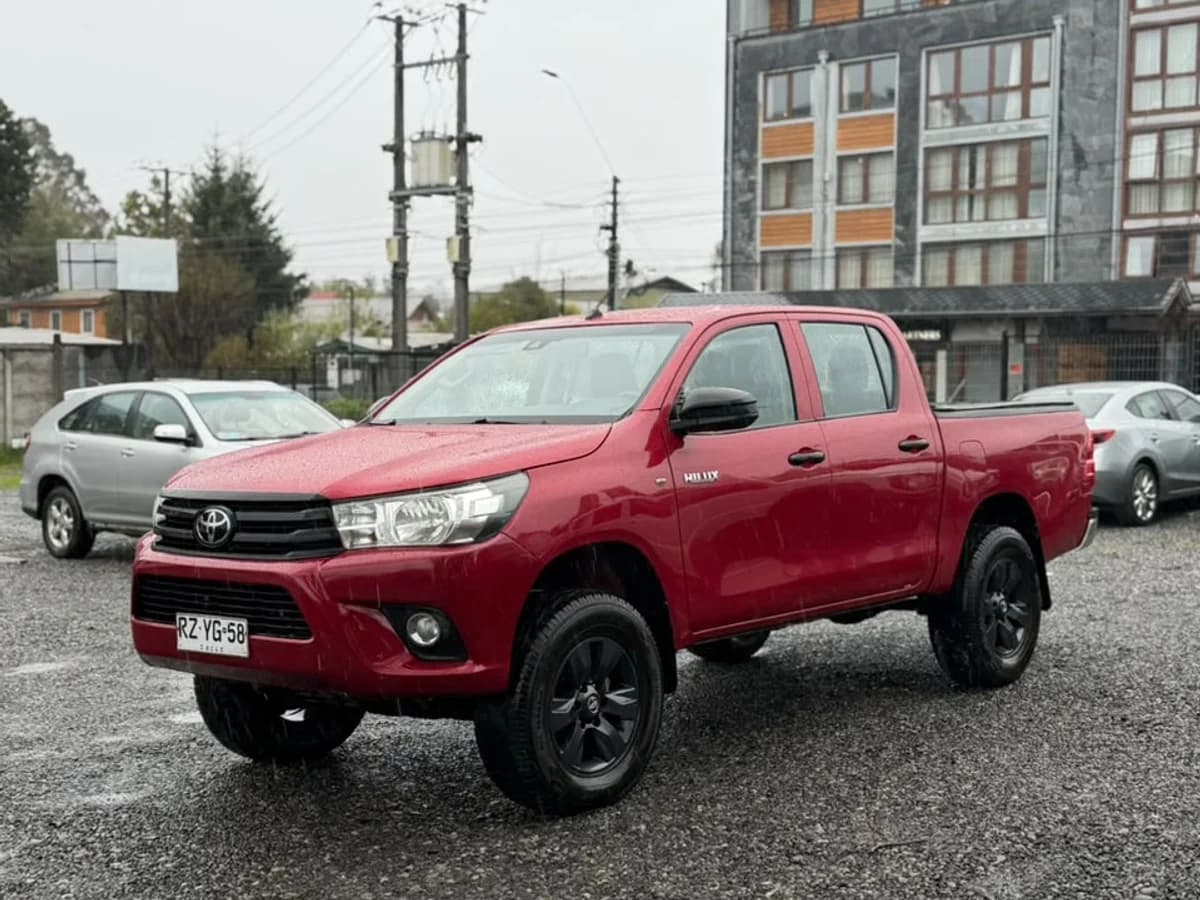 TOYOTA Hilux 2.4 DX DIESEL DCAB TSS 4X4 MT 4P 2022 - Imagen 9